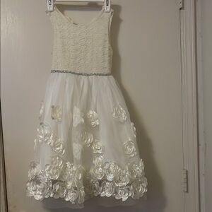 Elegant White Floral Kids Dress